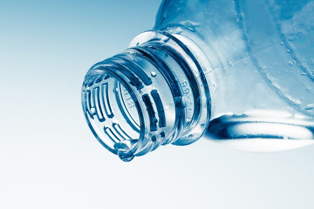 Gel ou surchauffe de bouteilles d'eau jetables : danger?