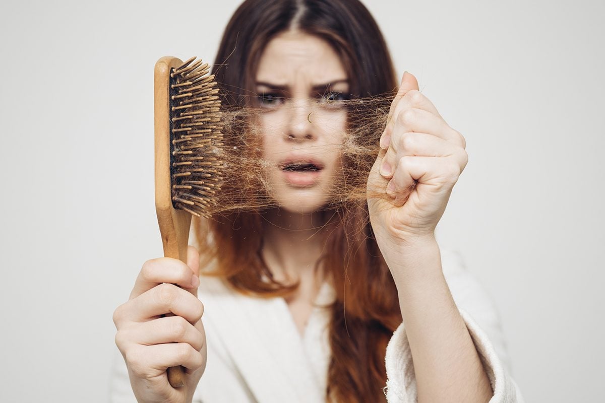 Femmes et perte de cheveux les 10 meilleurs remèdes et traitements