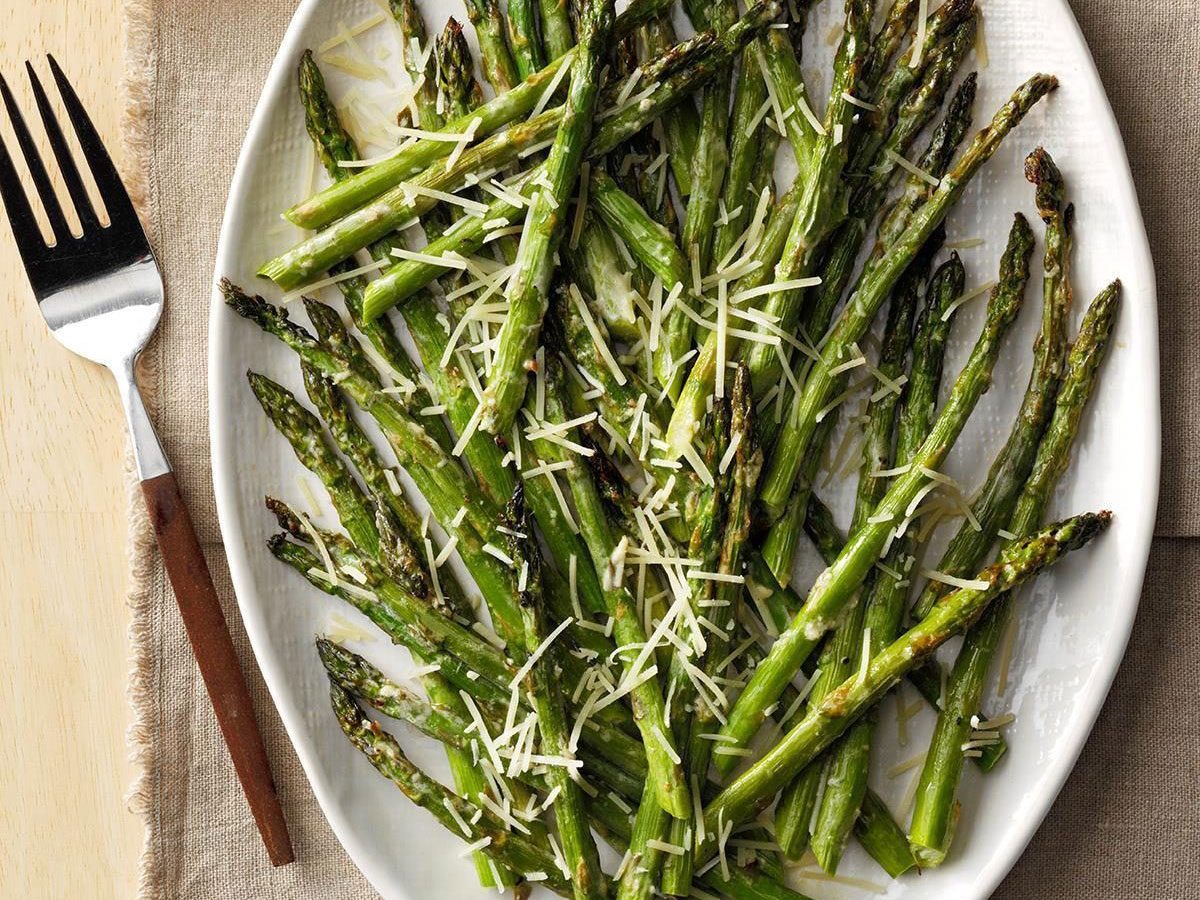 Recette d'asperges à la friteuse à air chaud.