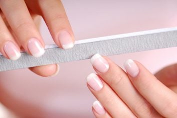 5 Solutions Pour Des Ongles Sains Et Solides